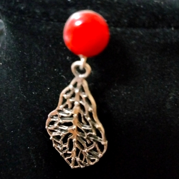 2.5 C.T.W Natural Red Coral Dangle Earrings - Picture 3 of 8